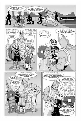Read MoonHogs  2 Page 4 in English