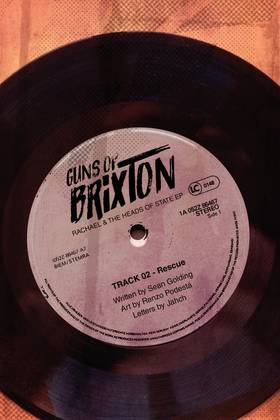 Read Guns of Brixton (Las Armas de Brixton)  2 Page 2 in Spanish