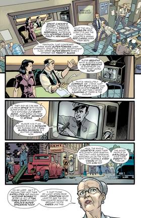 Read Superman: Red Son  1 Page 10 in English