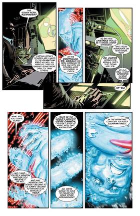 Read Captain Atom (2011-)  7 Page 8 in English