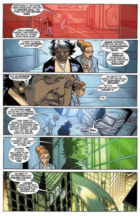 Read Batman Beyond (2010-)  2 Page 4 in English