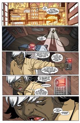 Read Batman Beyond (2010-)  5 Page 7 in English