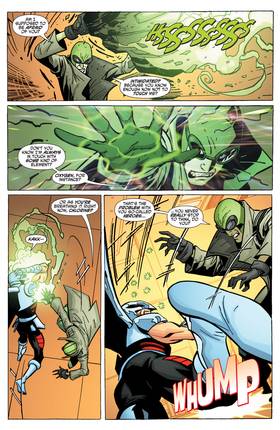 Read Batman Beyond (2011-)  4 Page 6 in English