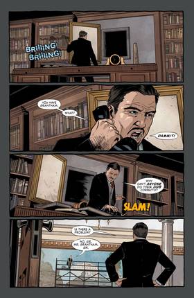 Read Batwoman (2011-)  36 Page 3 in English
