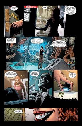 Read Justice League of America (2013-)  9 Page 5 in English