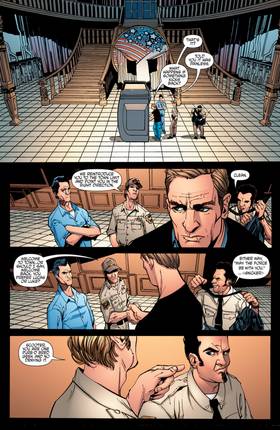 Read Midnighter (2006-)  11 Page 3 in English