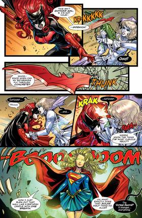 Read World's Finest: Batwoman and Supergirl  1 Page 10 in English