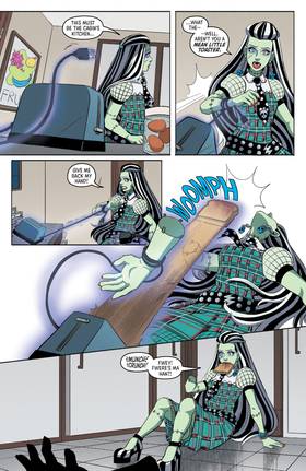 Read Monster High: House Haunters  3 Page 7 in English