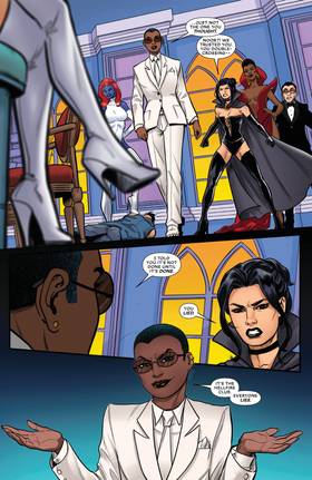Read Emma Frost: The White Queen (2025)  5 Page 10 in English