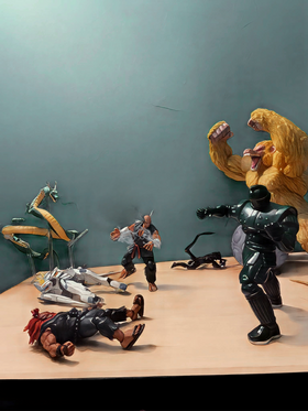 Read Figurine   3 Page 9 in English