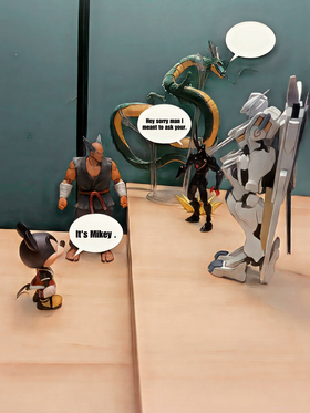 Read Figurine   4 Page 8 in English