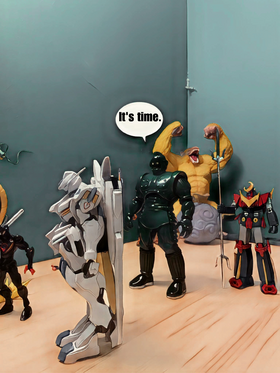 Read Figurine   4 Page 9 in English